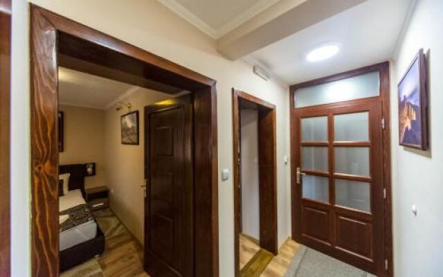 Talismano Restaurant & Apartments