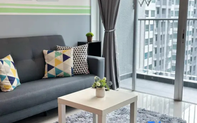 Razak City Residences A3 by Favspace