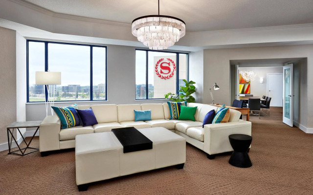 Sheraton Parkway Toronto North Hotel & Suites