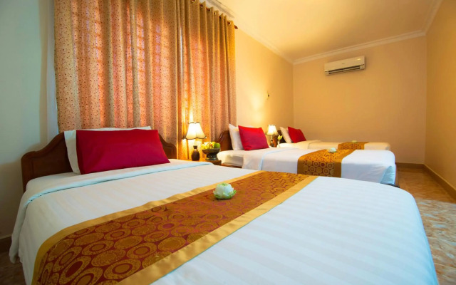 Reaksmey Chanreas Hotel