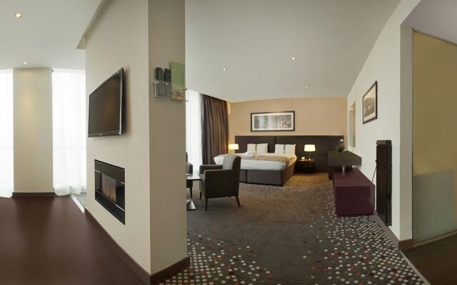 Holiday Inn Bristol City Centre