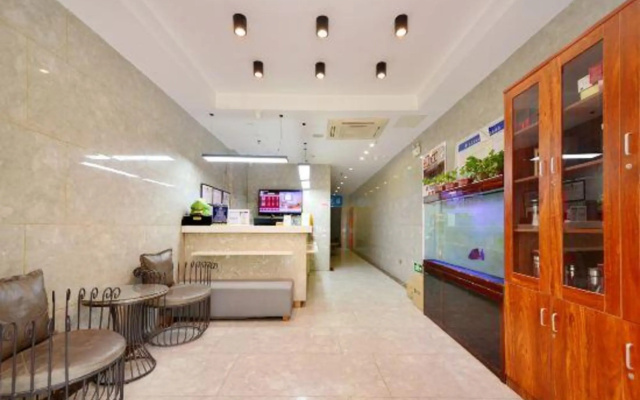 Huating Business Hotel – Lobby – Taiyuan