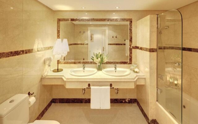 Vasari Resort