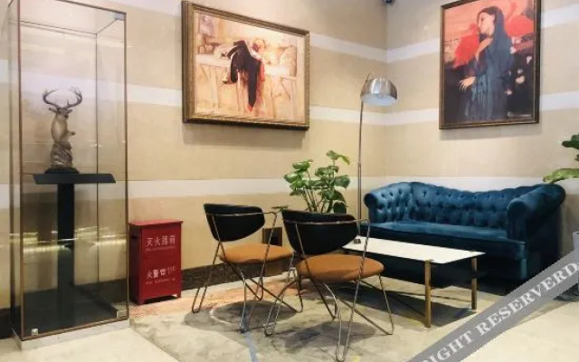Lanou Hotel
