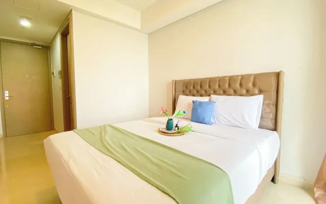 Best Location and Strategic Studio at Gold Coast Apartment PIK