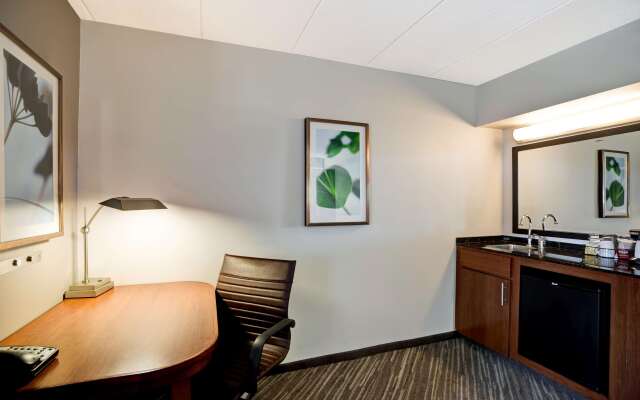 Hyatt Place Baltimore/BWI Airport