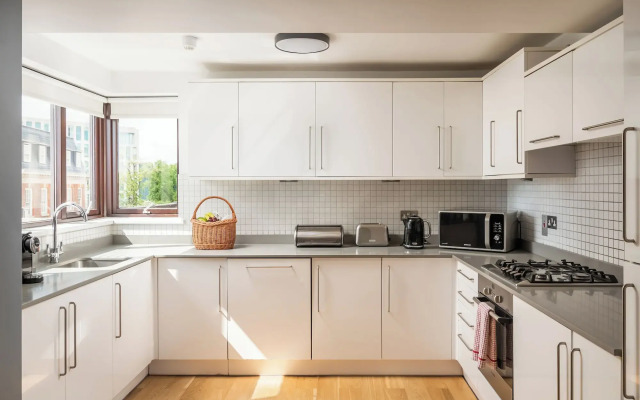 Monarch House Serviced Apartments