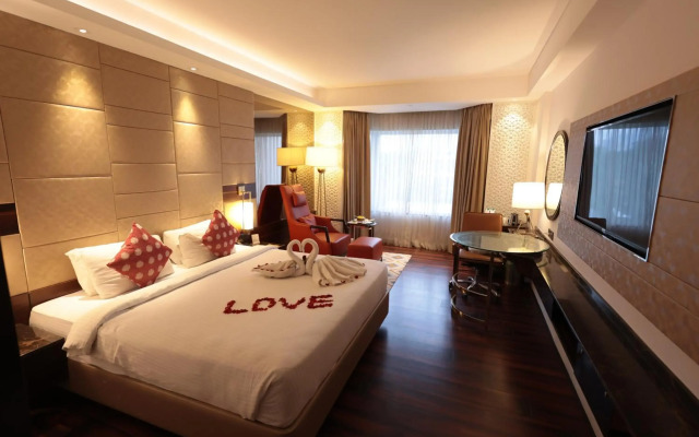 Cenneys Gateway - Pride of Salem