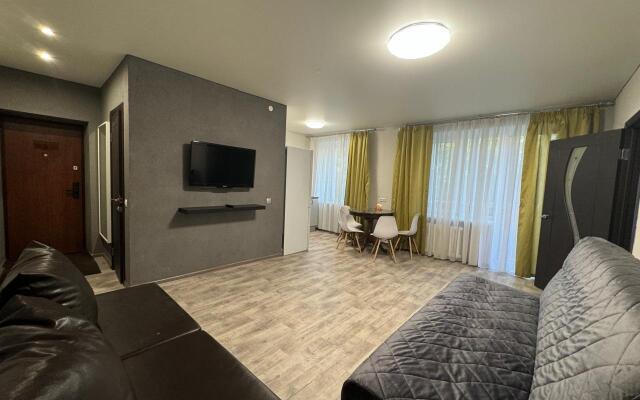 Апартаменты на улице Конституции 1