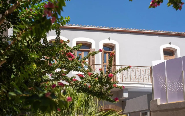 Triada Manor House