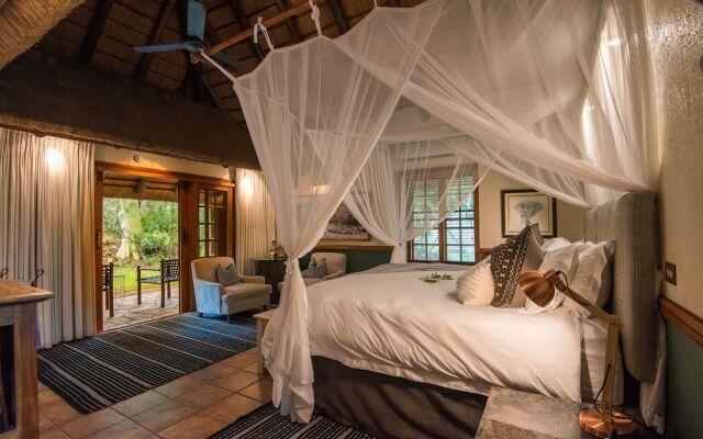 Thornybush Waterside Lodge
