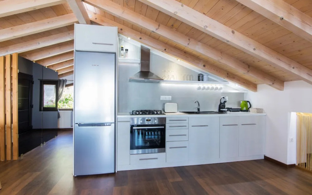 Blue sky loft by Corfuescapes