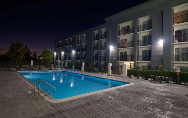 GHMG Hotel Livermore