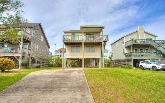 5120 - Anchors Aweigh