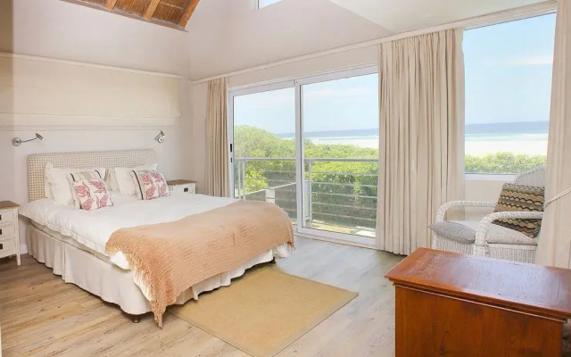 Cape St Francis Beachbreak