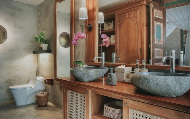 Artist Village by Pramana Watu Kurung