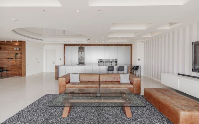 The TLV DREAM by BREEZ