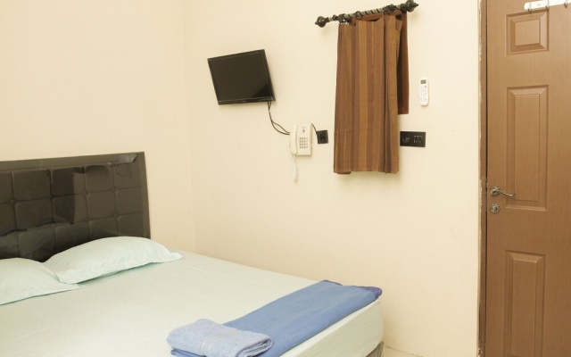 Grand IORA Bekasi – Guest Rooms – Bekasi