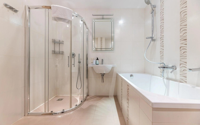 BIRUTĖS ALLEY 43, By Cohost