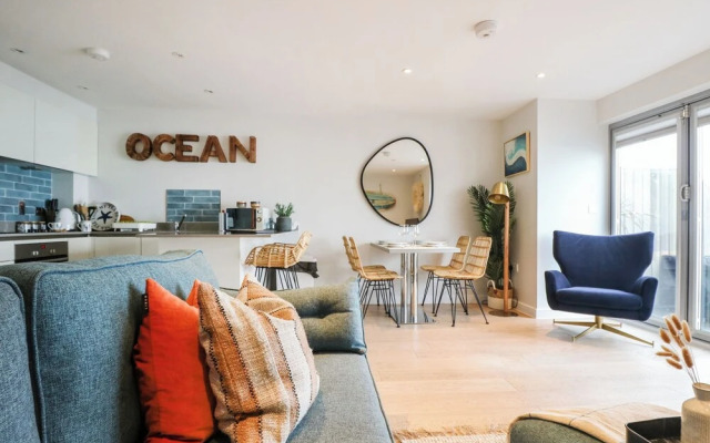 Apartment 3 Fistral Beach