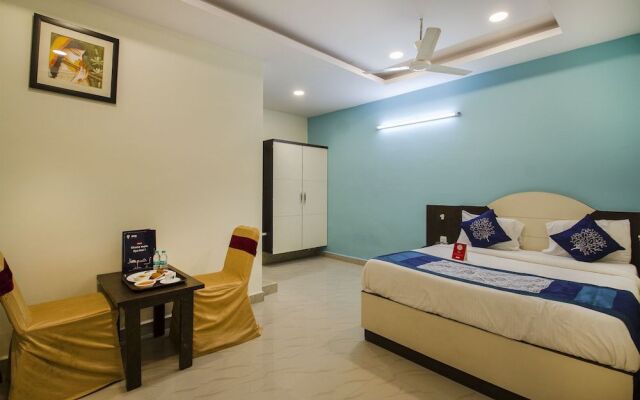 OYO 3968 Chandras Residency