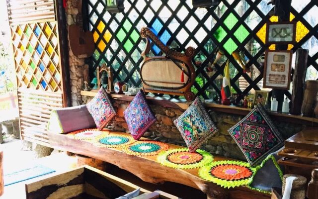 Aquarius Inn Inle Lake