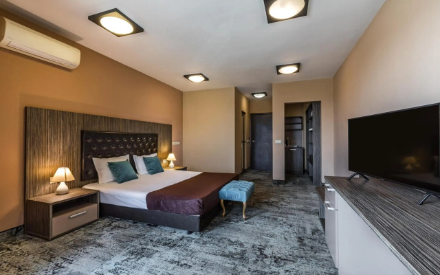 Plaza Hotel