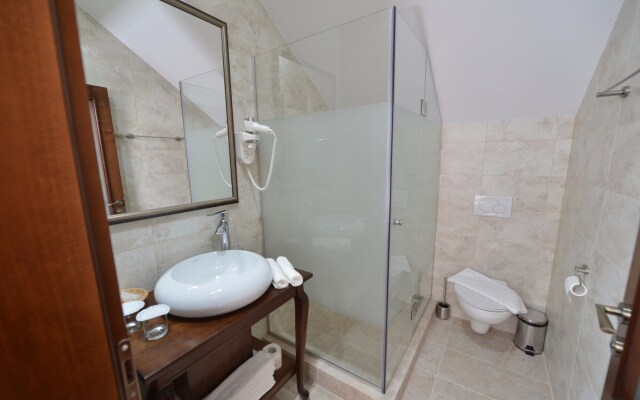Noblesse Boutique Hotel