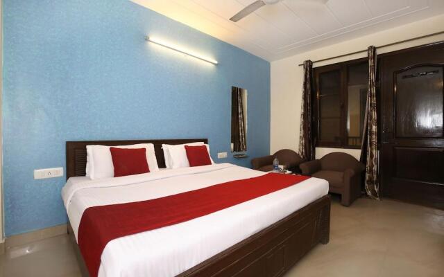 OYO 6366 Grand Regal Hotel