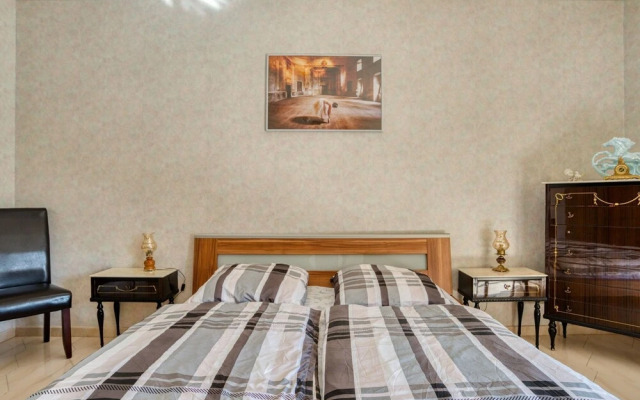 Independent House With Shared Pool