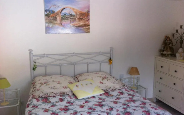 Les cigales des prés Studio