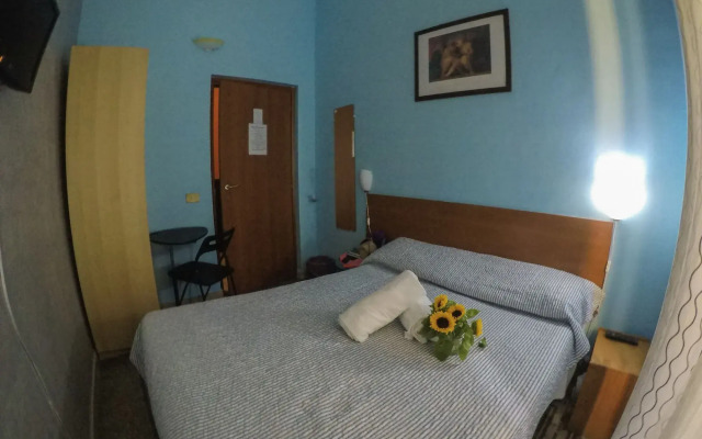 Român Holidays Hostel