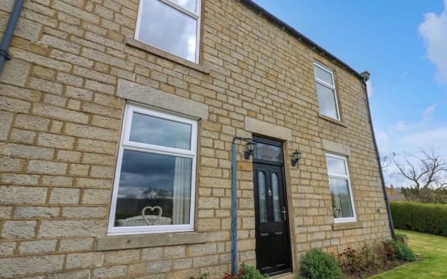 Thistlewood House