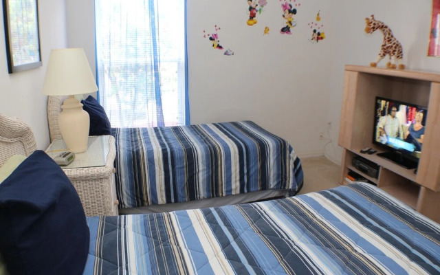 Lake View House 4 Bedroom