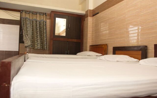 Oyo 8062 Raj Residency Chrompet