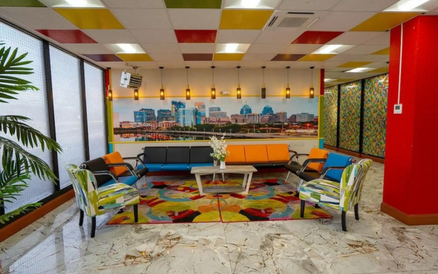 Philly Inn & Suites Hotel