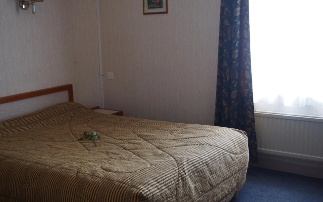 Le Val Saint Hilaire