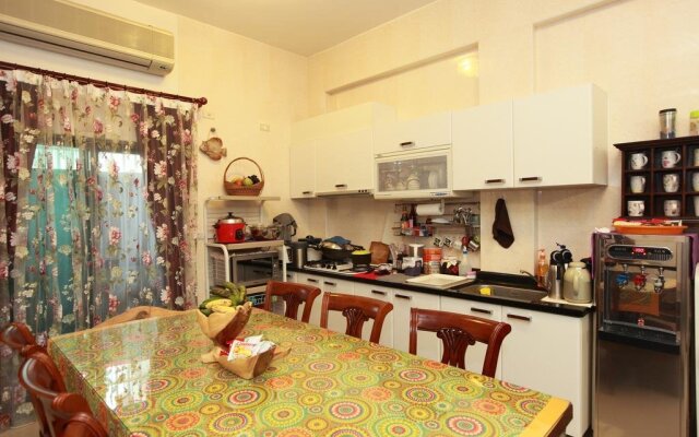Field Country Homestay