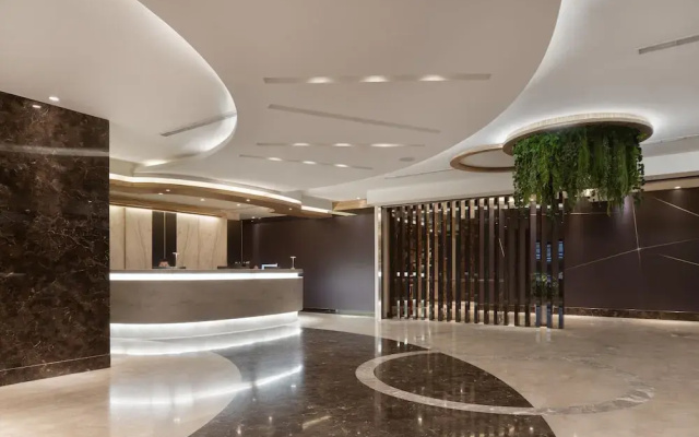 ElEnce Hotel
