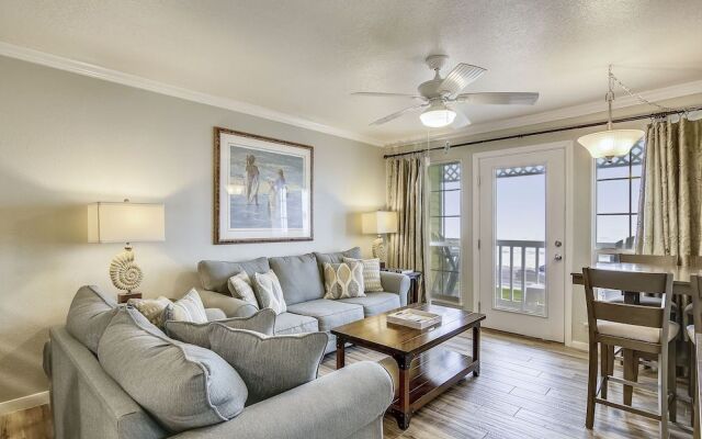 Victorian 8303-Seahorse at the Beach