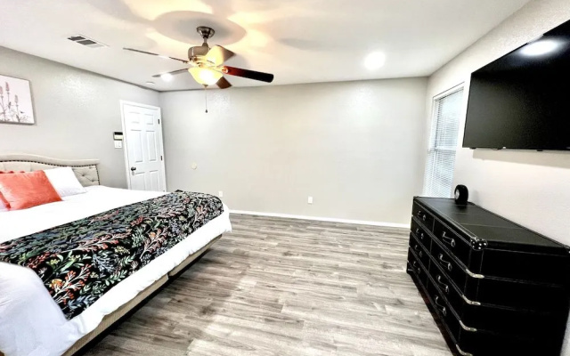 Entire Residential House, Nw Austin Lake Traviskalahari