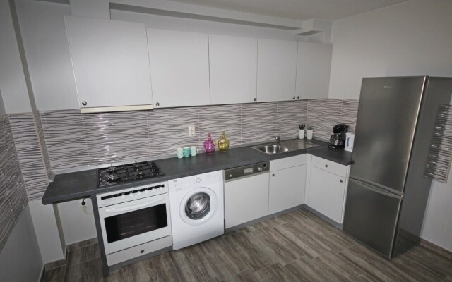 Groundfloor Apartment Rustica With 2 Bedrooms