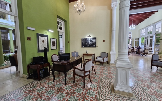 Hotel E Saratoga