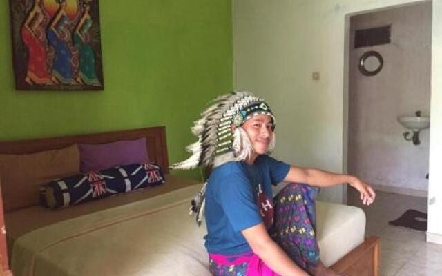 Made Roejas Homestay