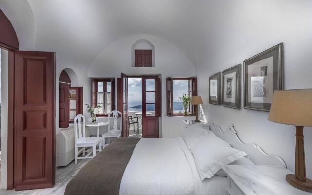 Aigialos Luxury Traditional Houses