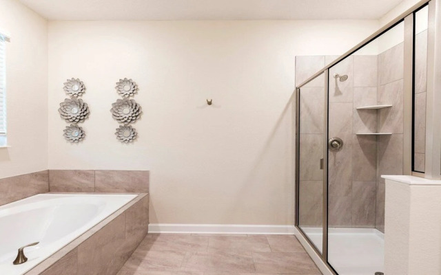 Storey Lake 10br Home Pool/spa/game Room,greenview