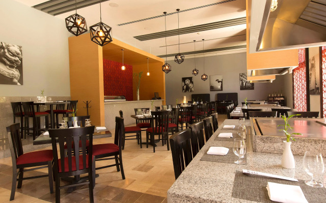 Krystal Grand Cancun