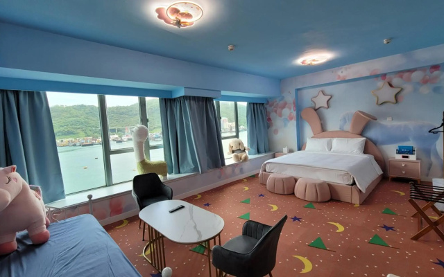 Grand Bay View Hotel