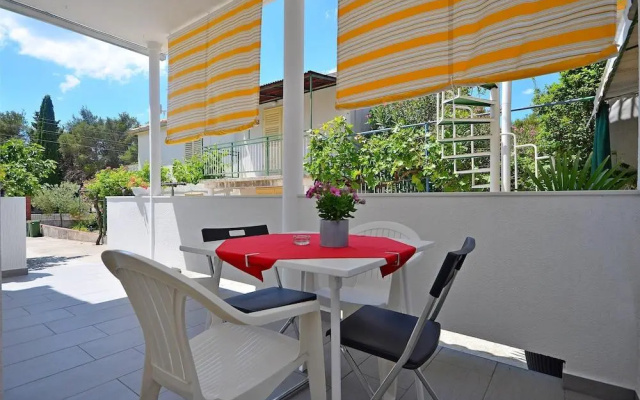 Apartment Ines