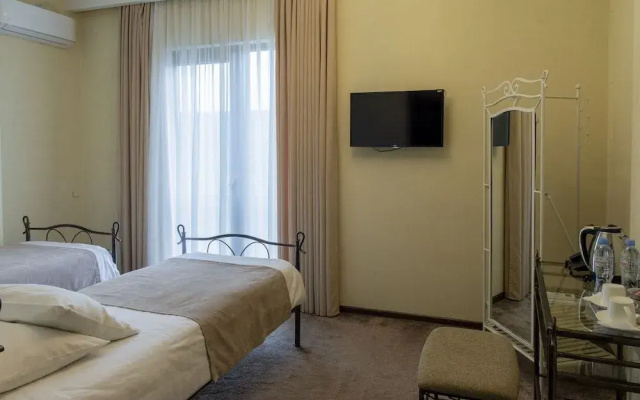 Отель Golden Nugget Tbilisi